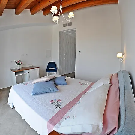 Carrua Landhaus *