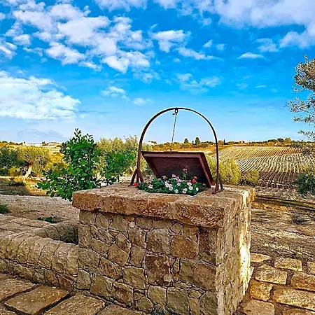 Carrua Landsted Marzamemi